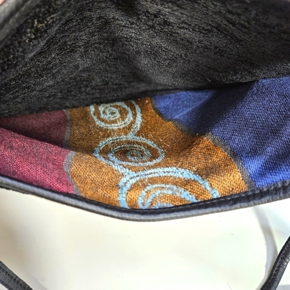 VINTAGE ERDA Colorful Tapestry Leather Trim Saddle Shoulder Bag Boho - Picture 3 of 7